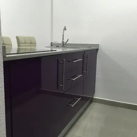 Paradise Tower Tenerife South Apartment *